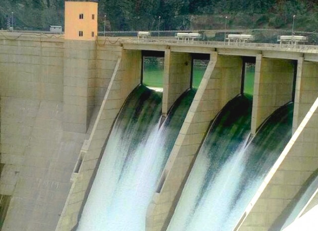 Artvin HES Barajı Asansörü